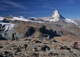 p1270376